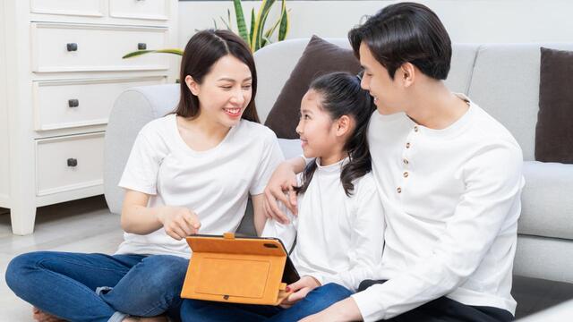 Benarkah Kecerdasan Anak Menurun dari Ibu? Ini Faktanya