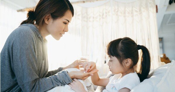 Susu dan Obat pada Anak: Panduan Aman Interaksi dan Aturan Konsumsi yang Tepat