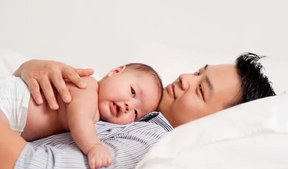 Benefits of Lying Prone for Babies