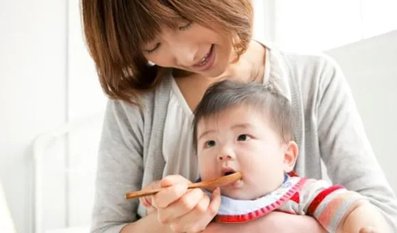 Panduan Pemberian MPASI untuk Maksimalkan Tumbuh Kembang Anak