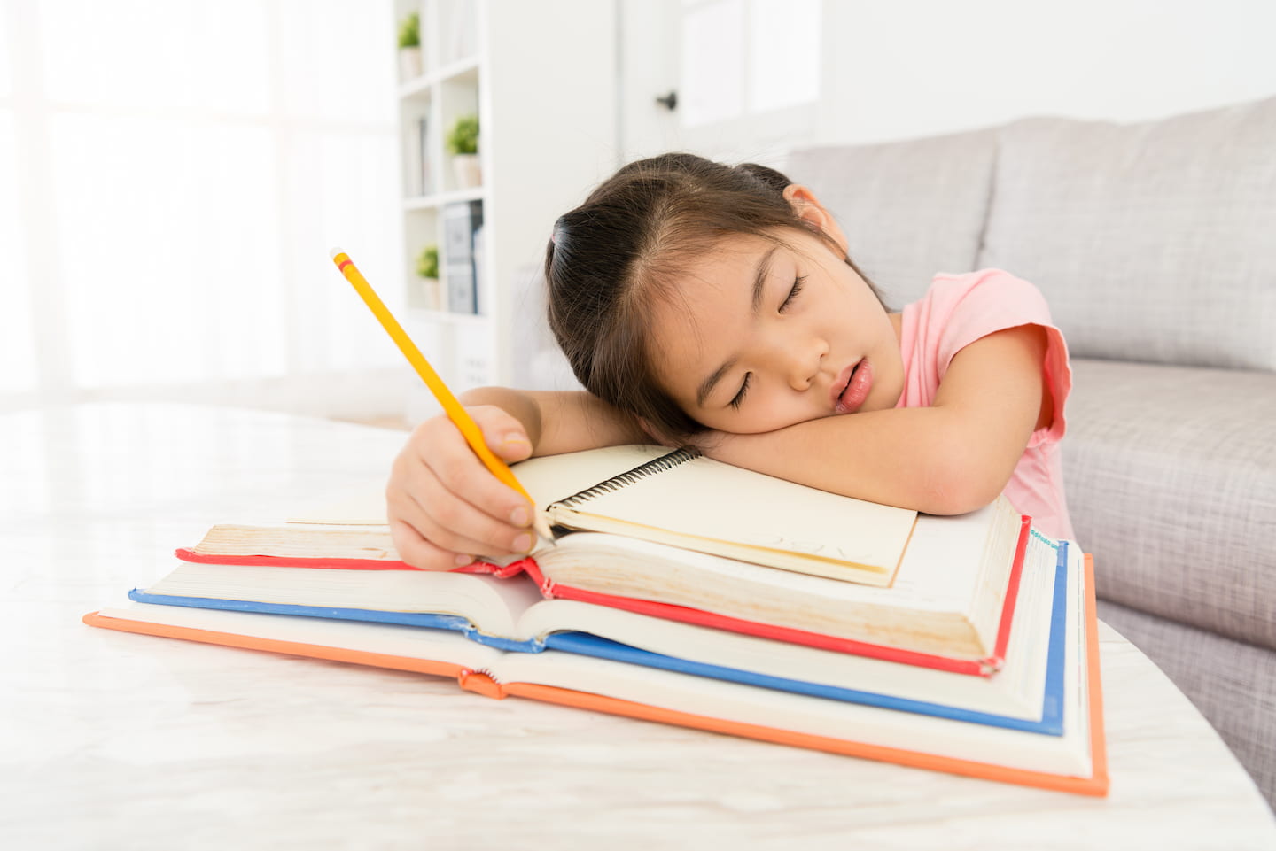 Dampak Begadang Terhadap Konsentrasi Si Kecil