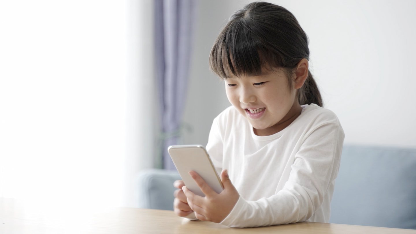 Waspada Brain Rot pada Anak dan Cara Ampuh Digital Detox