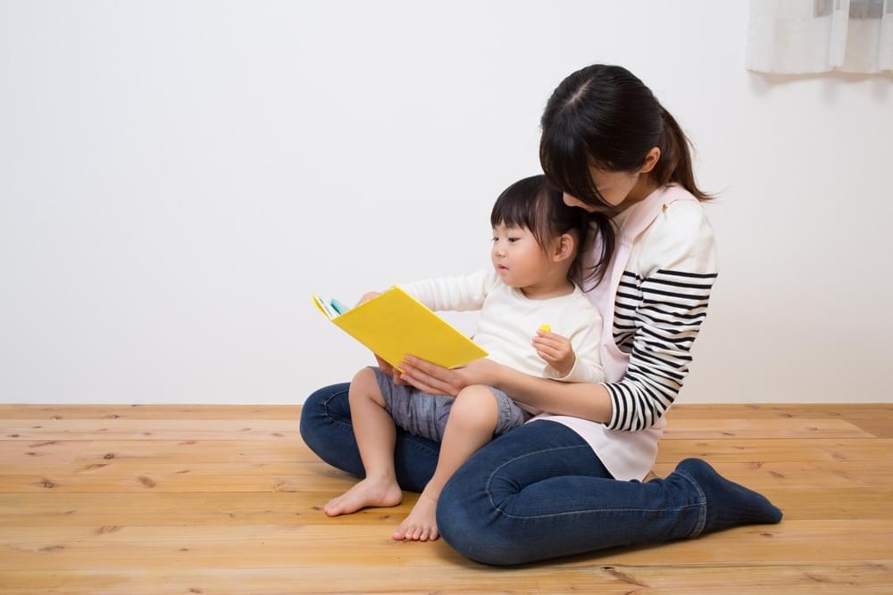 Improve the Language Abilities of the Little One with Storytelling