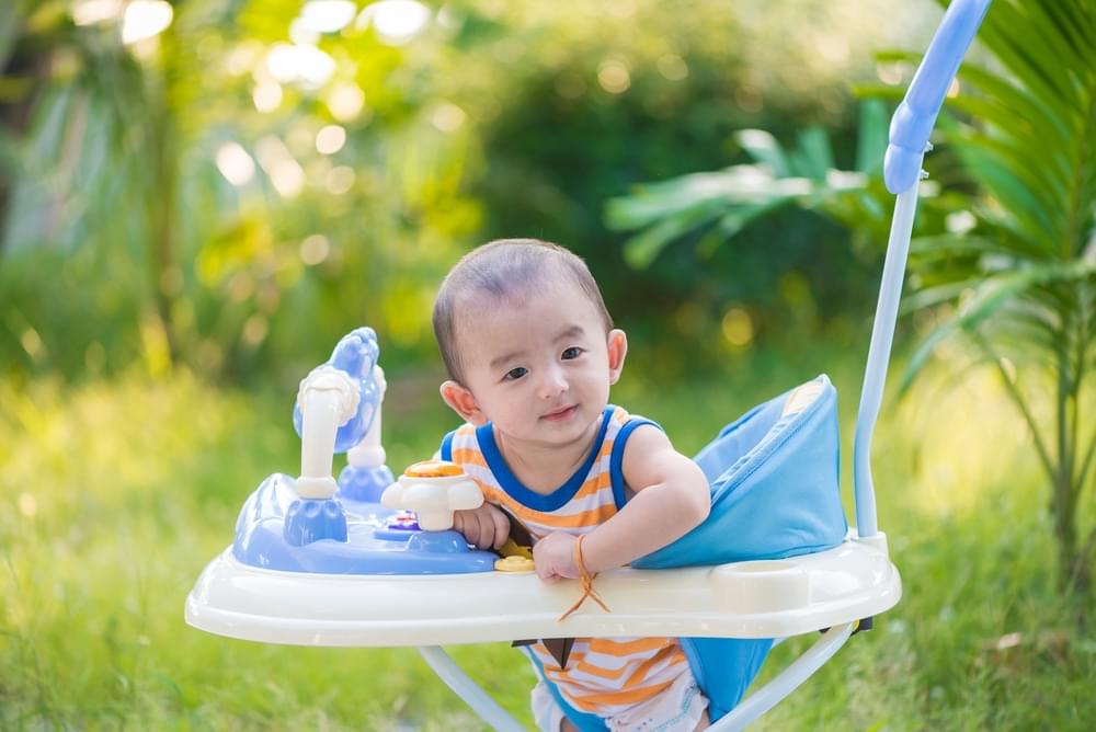 Know the Risk of Using a Baby Walker
