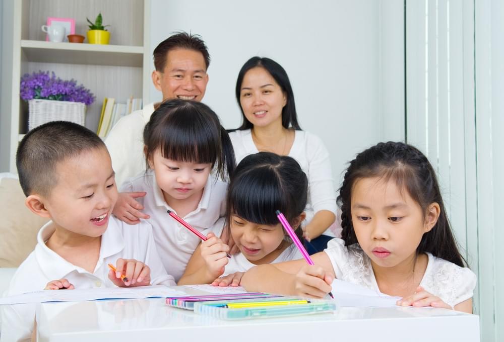 12 Cara Mendidik Anak agar Mandiri Sejak Kecil