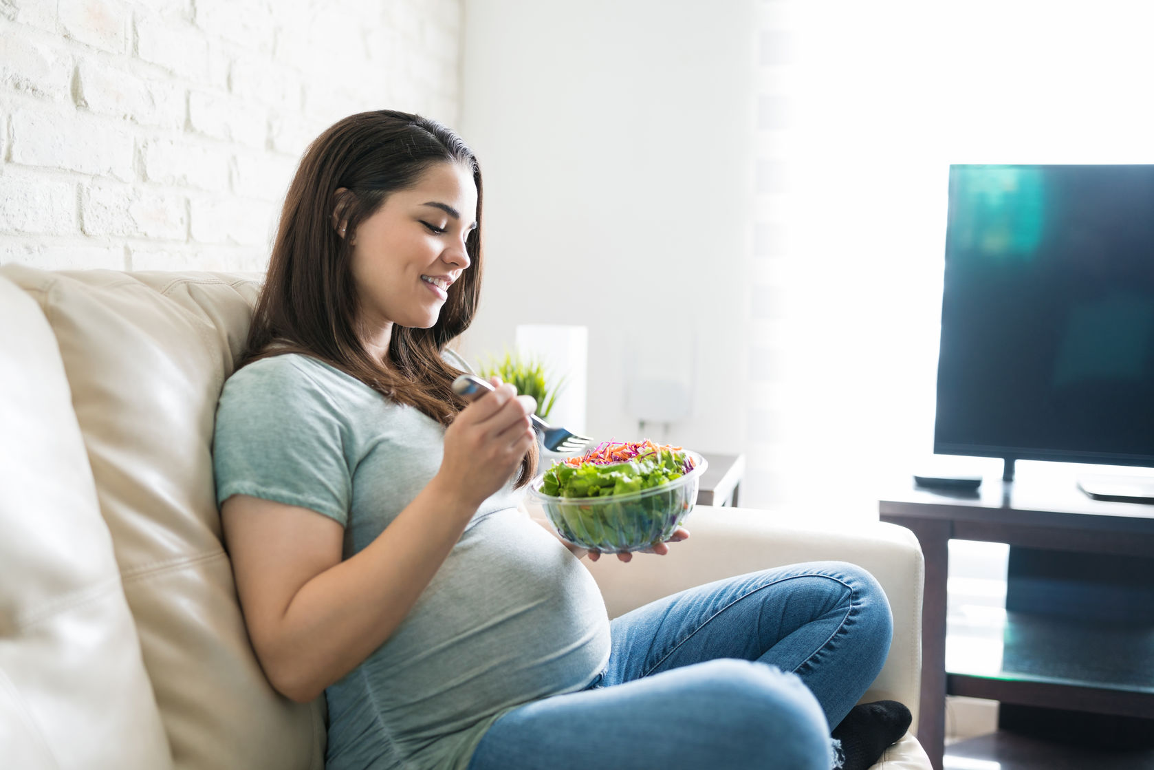 Nutrisi Penting untuk Kehamilan Trimester Ketiga