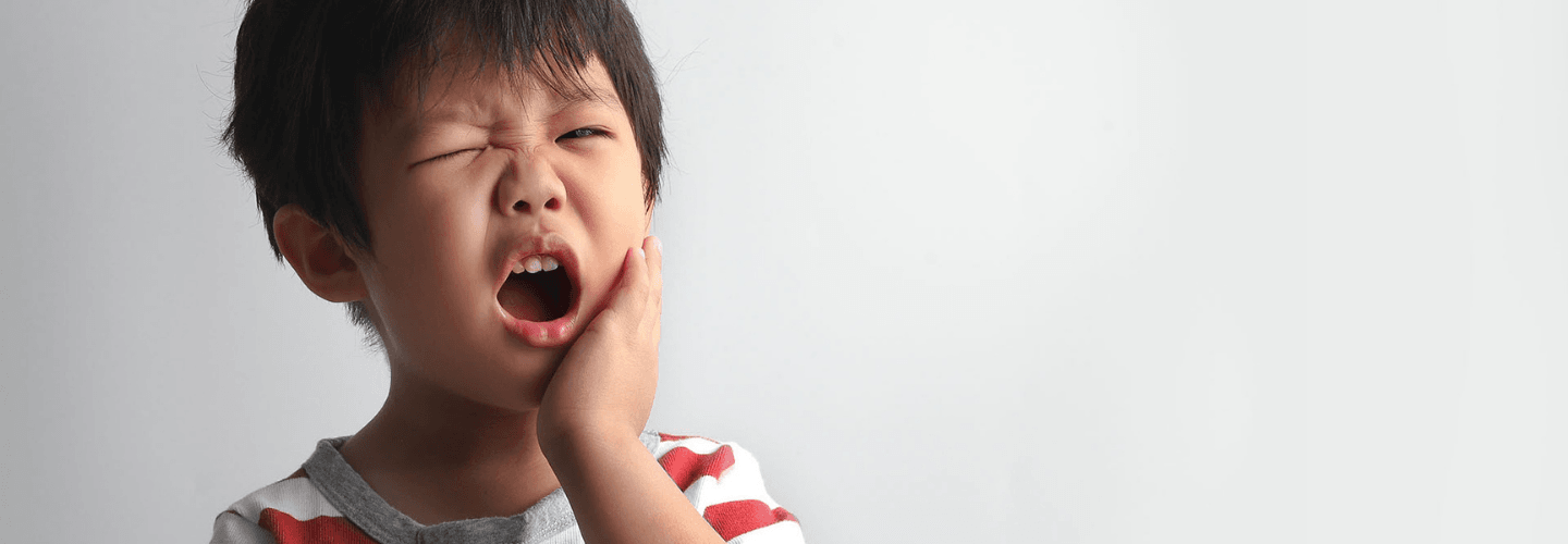 Ciri Anak Tumbuh Gigi Geraham dan Cara Mengatasi Sakitnya