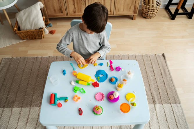 Mainan Edukasi Anak 3 Tahun untuk Tumbuh Kembang Optimal