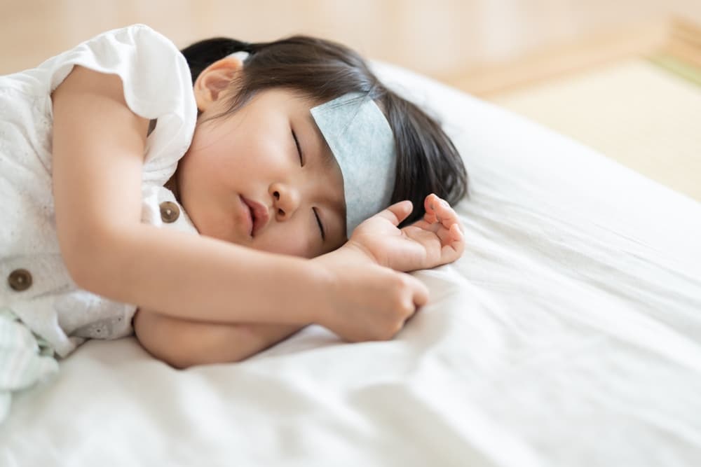 Causes of Your Little One's Fever at Night